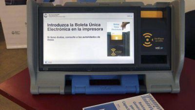Porte�os har�n un simulacro de la votaci�n electr�nica