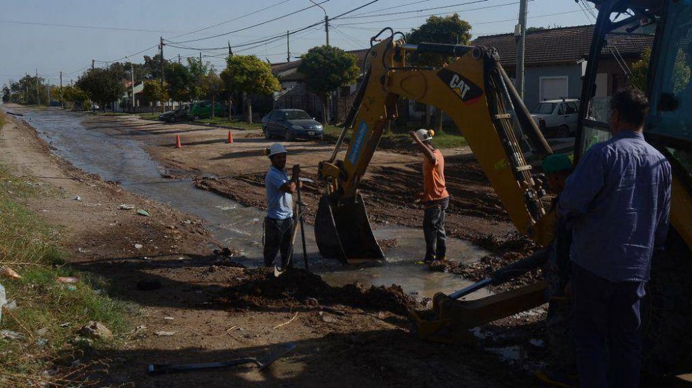Una m�quina municipal dej� sin agua al Polo
