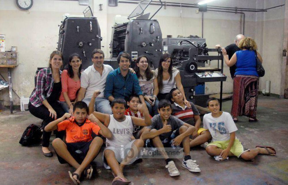 Un sue�o hecho realidad: Reabri� sus puertas la imprenta que cre� el Padre Cajade