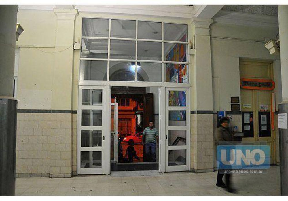 Limitar�n el ingreso al hospital San Mart�n por violencia y robos