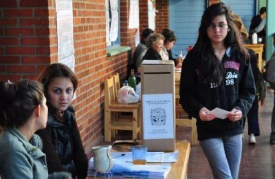 Se estima que ya vot� el 70 % del padr�n
