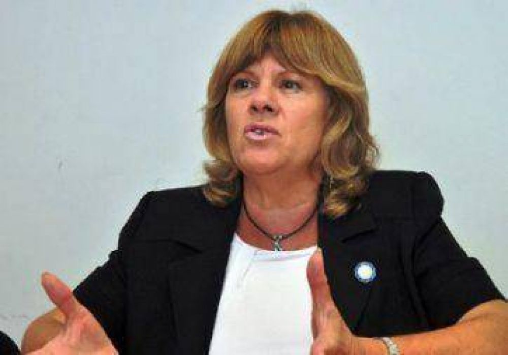Nanci Parrilli reconoce primac�a del MPN