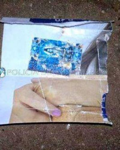 Secuestran 24 dosis de LSD y cigarrillos de marihuana