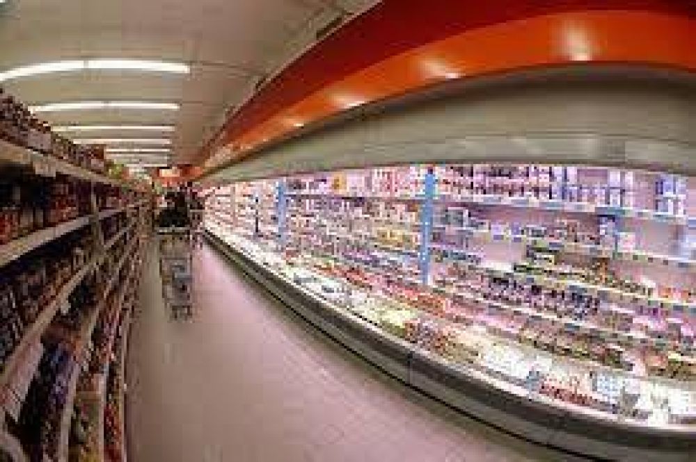 Aclaran que no se puede prohibir tomar fotograf�as dentro de los supermercados