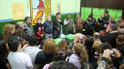 Militantes homenajearon a Das Neves en la v�spera de su cumplea�os