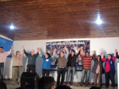Moenne festeja un amplio triunfo en Senillosa