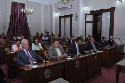 Esta semana sesiona el Senado 