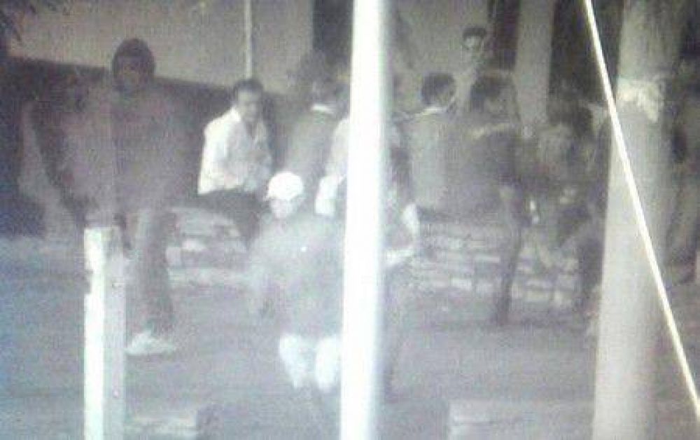  Robaron, huyeron y fueron detenidos gracias a las c�maras de seguridad