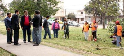 REALIZAN TRABAJOS DE MANTENIMIENTO EN EL PARQUE LINEAL Y LA CICLOV�A