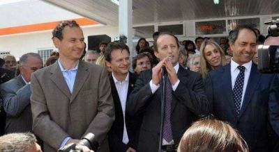 La ingenier�a electoral sciolista cuenta como propios cuatro distritos masivos en recolecci�n de votos