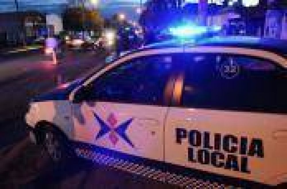 La Polic�a Local secuestr� un centenar de veh�culos y detuvo a 80 personas
