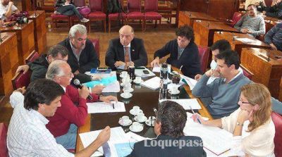 Avanza proyecto para evitar publicidad sexual en diarios