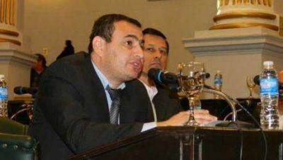 Corrientes: intiman al intendente de Santa Rosa a presentar comprobantes por $ 1 mill�n por obras en su gesti�n