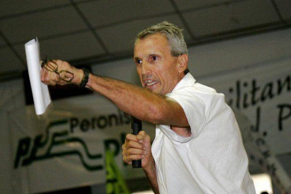 Juan Carlos Tierno ir por la candidatura a intendente en una colectora de Verna