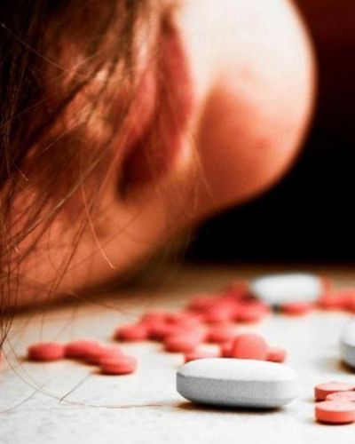 Quiso matarse con un c�ctel de pastillas