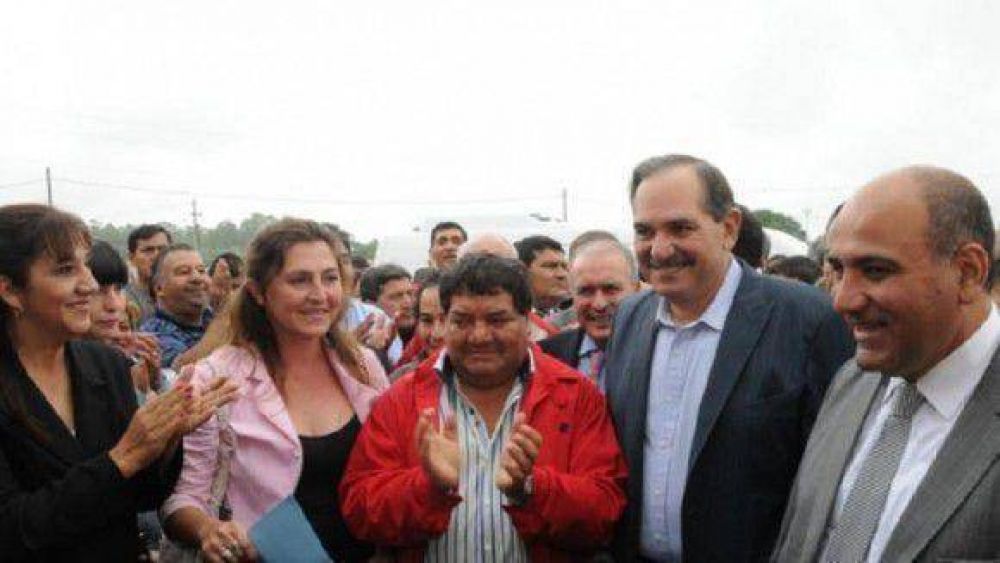 Alperovich celebr� el regreso de los mellizos Orellana al FpV