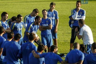 Una buena para el Vasco: Cubas est� bien del desgarro y ya hizo f�tbol