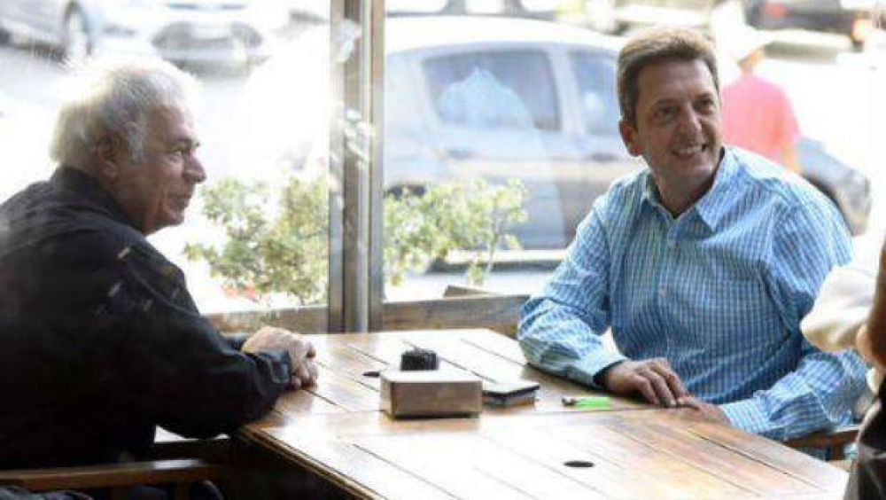 Massa y De la Sota presentan ma�ana su acuerdo para competir en las PASO del peronismo anti K