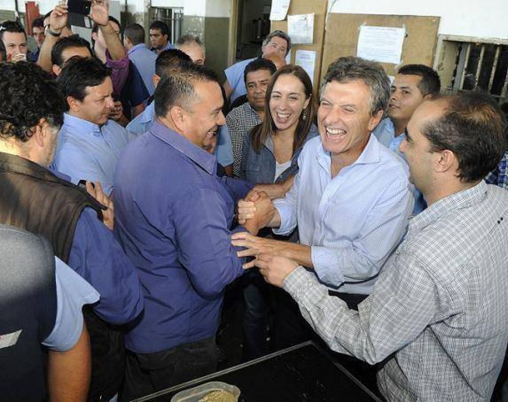 Macri en Mor�n dijo que con Vidal habr� m�s Metrob�s en la Provincia