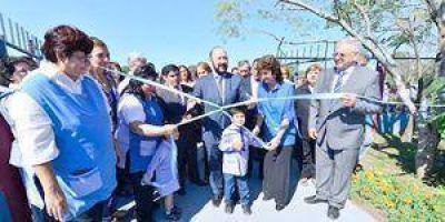 Insfr�n inaugur� en Presidente Yrigoyen edificios escolares con servicio de internet