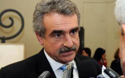 Elecciones 2015: Rossi ratific� su candidatura