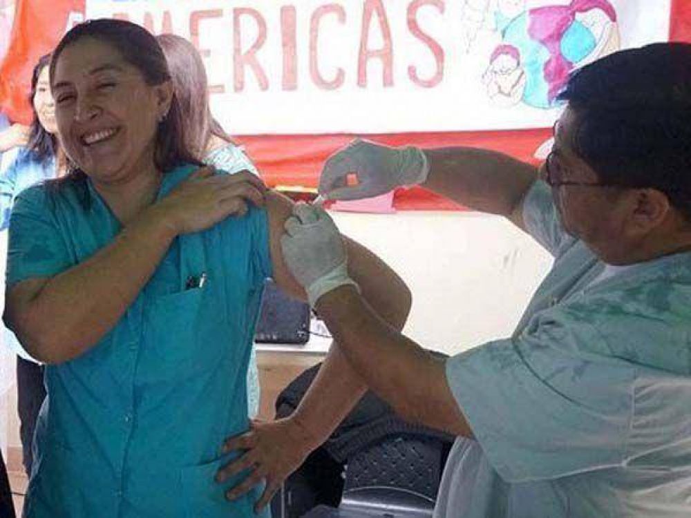 Lanzaron la campa�a de vacunaci�n antigripal