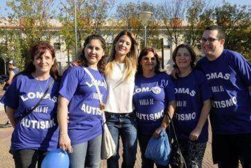 Jesica Cirio le apunta a Espinoza
