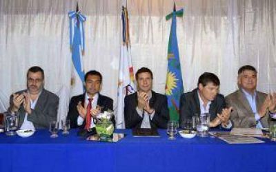 Intendentes de Arenales, Lincoln y Alem con cooperativas el�ctricas