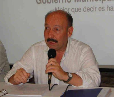 Los pedidos de informes de Inza llegaron ayer al Concejo