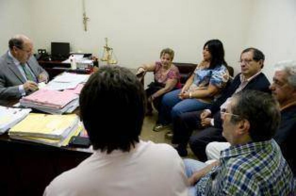 Buscar�n en �Facebook� a las v�ctimas de robos en barrio Sur