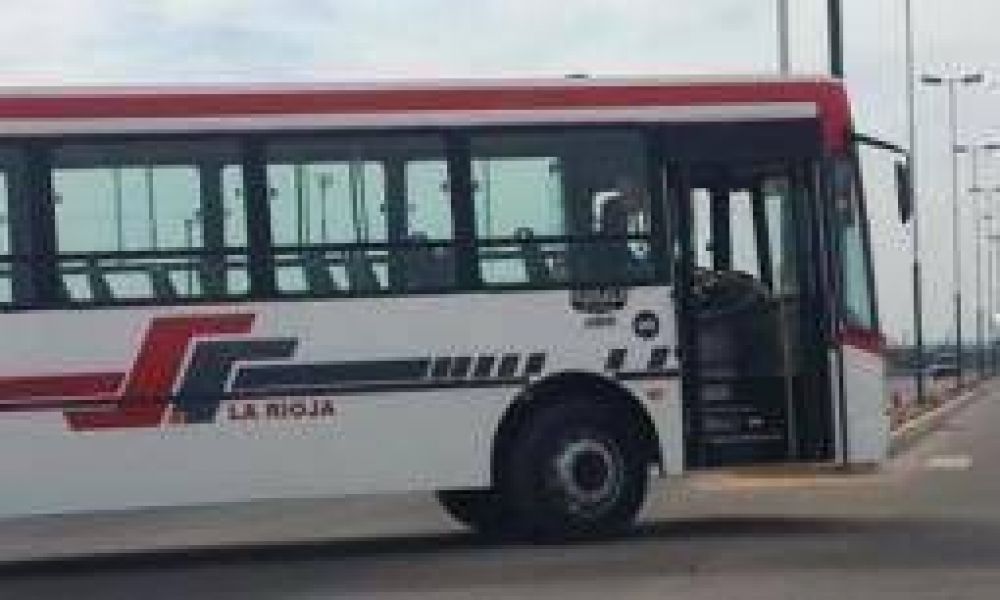 Al menos hasta agosto no habr� suba del boleto de colectivo