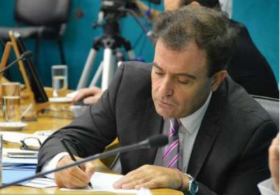 Pesatti pidi� determinar factibilidad para licitar obras en el �Loteo Apel�