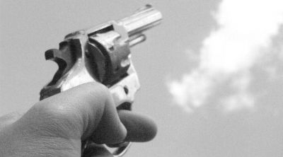 Balean en el pecho a un joven de 17 a�os
