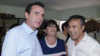 Se tiende un puente entre P�rez y Cornejo