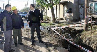Inauguran el desag�e Domingo Silva