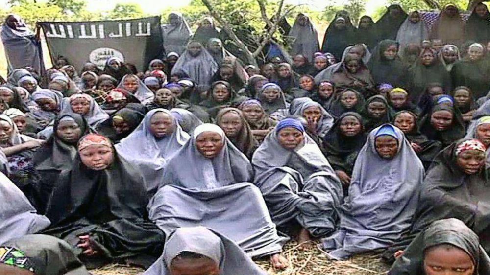 Tropas nigerianas rescataron a 200 chicas y casi 100 mujeres en manos de Boko haram