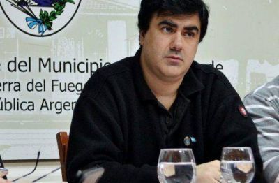 Los Concejales �estamos tratando de solucionar los problemas que gener� el Municipio�