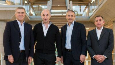 Mayor�a de intendentes del PJ se suma a la elecci�n provincial