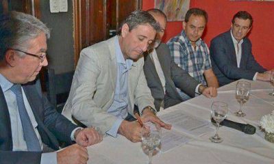 En un mes licitar�n la construcci�n por tramos del �gasoducto lechero�