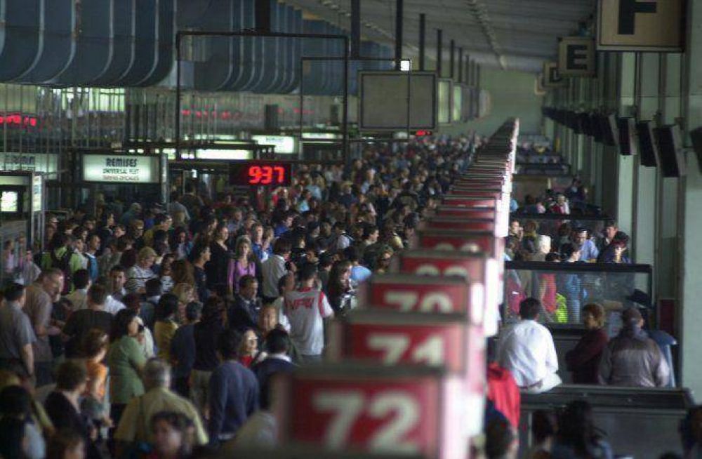 Estiman que, con este fin de semana largo, se llegar� a los 6,4 millones de turistas