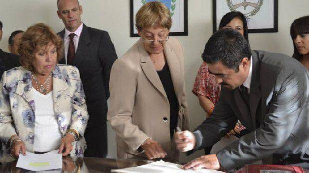 El fiscal Iturrioz no estar� m�s a cargo de la causa de Vargas
