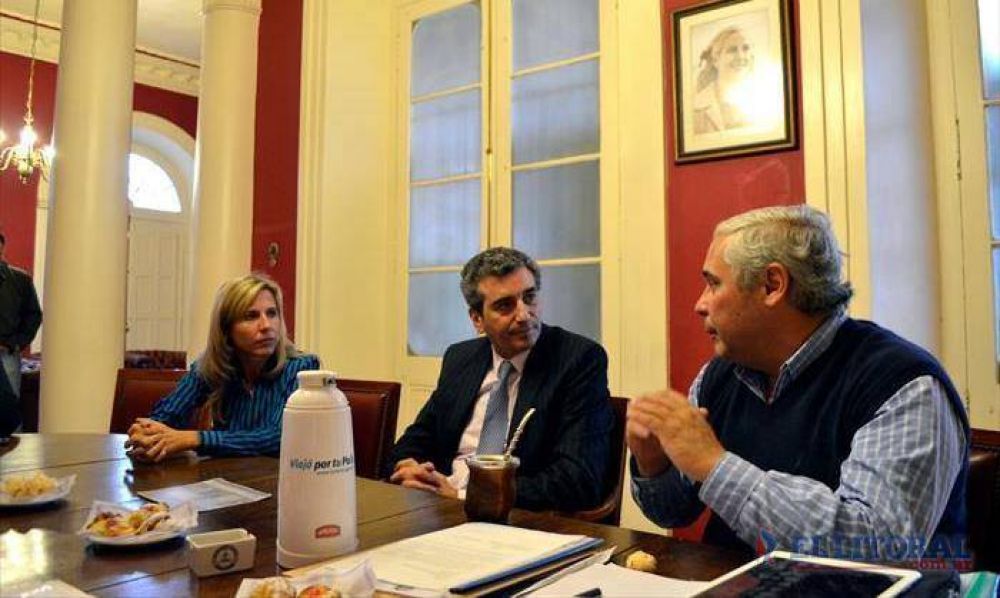 Con la visita de Randazzo se acordar� la implementaci�n de la Sube en la ciudad