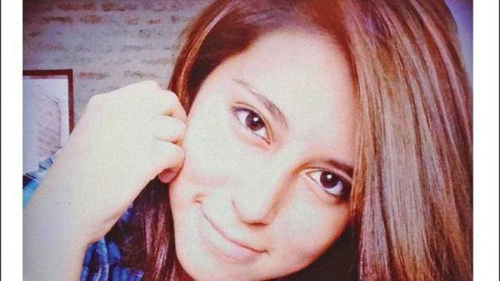 Otra chica desaparecida: la presionaban por chat por unas fotos
