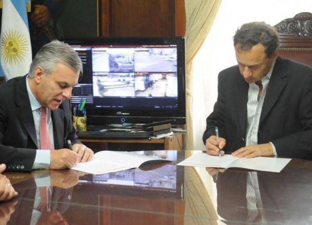Junto a la provincia, el municipio de La Plata fortalece la prevenci�n contra la violencia de g�nero