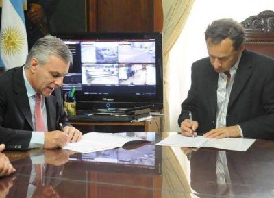 Junto a la provincia, el municipio de La Plata fortalece la prevenci�n contra la violencia de g�nero