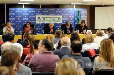 �Debemos tener conciencia que as� como avanzamos, podemos retroceder�