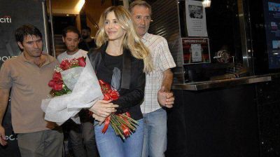Nada de desnudos: Guillermina Valdes pidi� no tener que sacarse la ropa cuando firm� para Sexo con extra�os