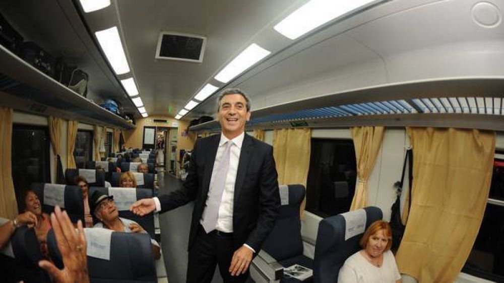 Randazzo, con munici�n gruesa contra Scioli: 