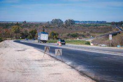 El director de Vialidad inform� que gestiona para retomar la obra de la ruta N� 1 