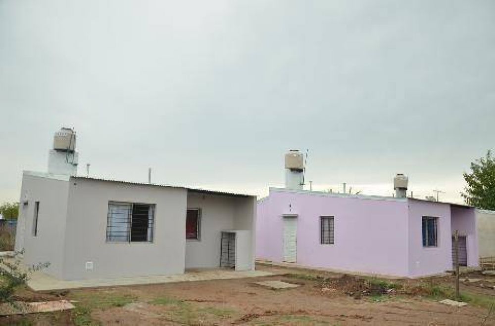 Inauguraron otras 20 viviendas sociales en el barrio Villa del Parque